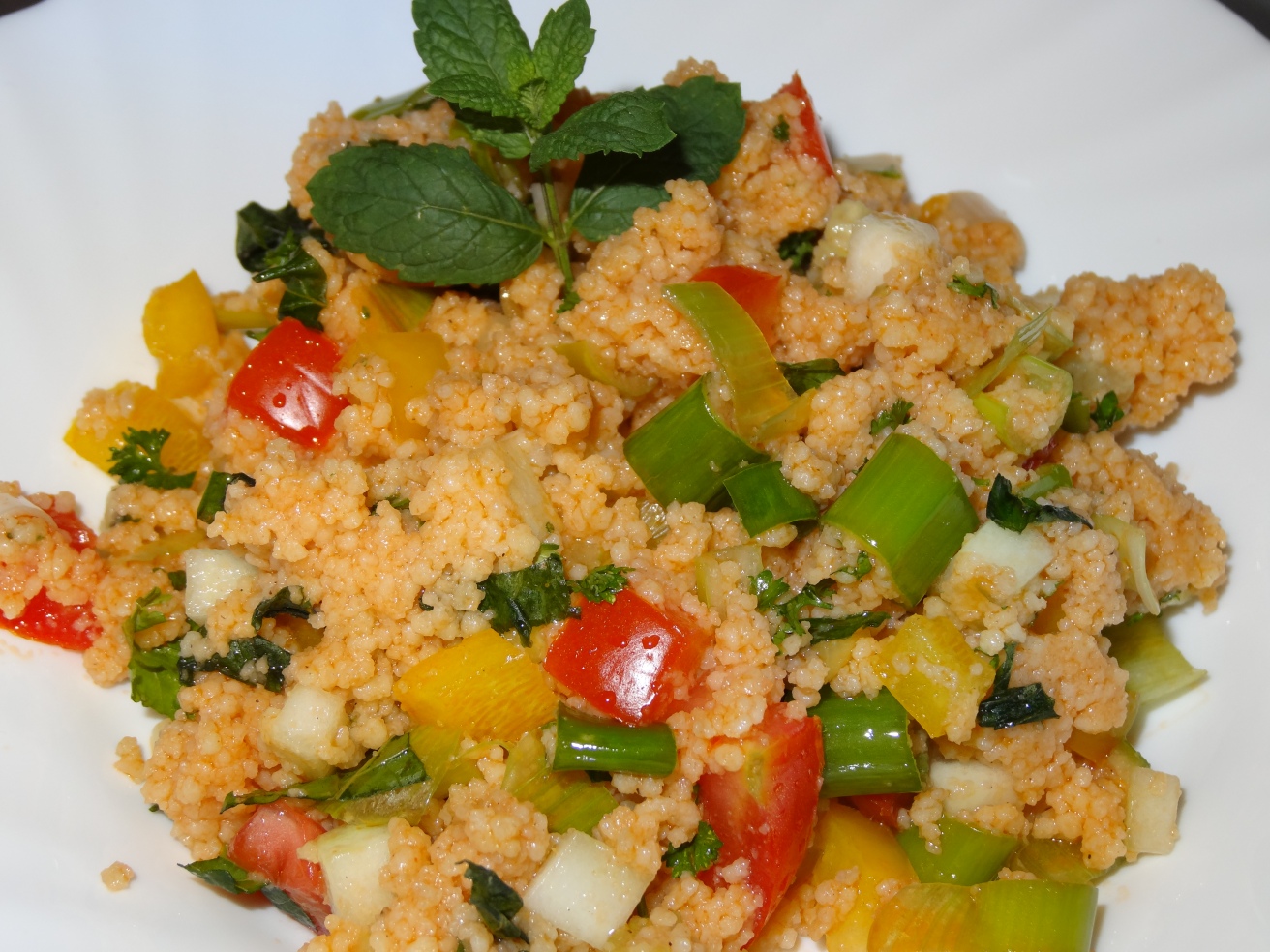 Sommerlicher Couscous Salat mit frischer Minze – Low Carb-Life-Balance ...